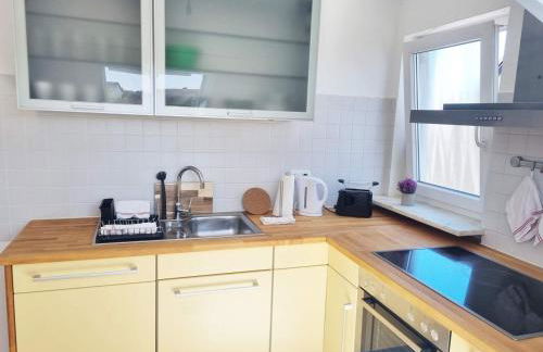 Fully equipped Apartment with big balcony and cozy living room - Foto 6