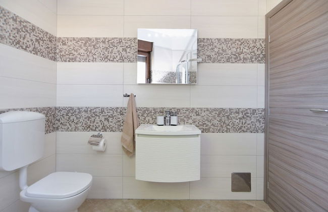 House 1384 - Photo 75