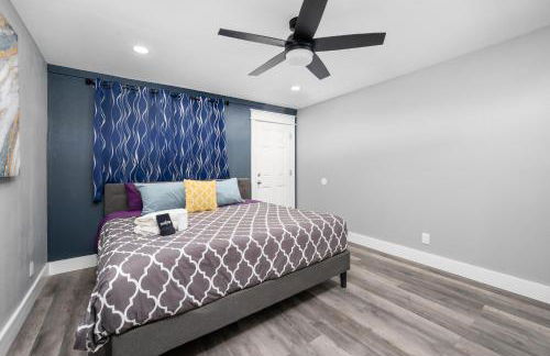 Classy and Chic 2BR Home near Galleria - Foto 13