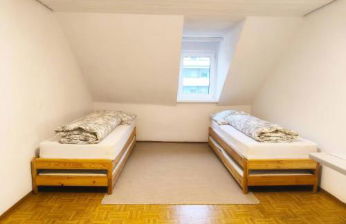 Ganze Wohnung in Karlsruhe, 2 Schlafzimmer, 3 Betten, Küche, Bad, Altbau, Stadtmitte - Foto 7