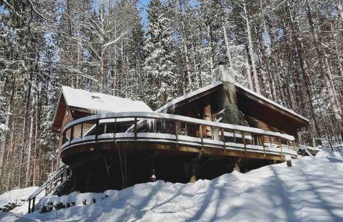 Stunning Catskills Cabin - Photo 59