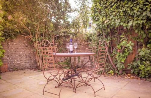 Riverbank Cottage - idyllic riverside country cottage on South Downs - Foto 16