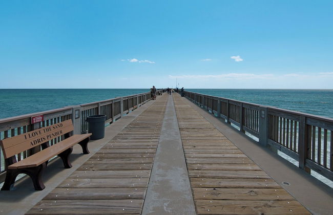 3BR Home /beach Access/spacious Deck/zoo Across - Foto 30