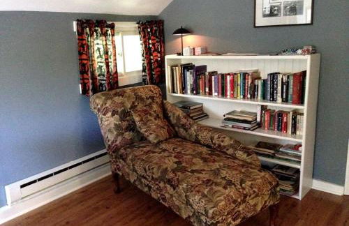 Pet-Friendly Cabin Rental for Family Getaway in Lexington, Virginia - Foto 10