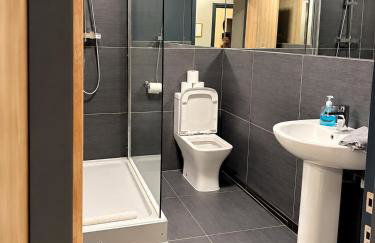 Unique city centre DJ apartment - sleeps 20 - Foto 10