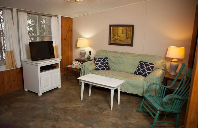 Mission Springs Resort - Photo 32