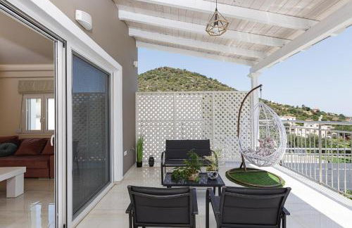 Modern family villa Basilicata Salmostro in Bali w/ Pool & BBQ Area - Foto 24