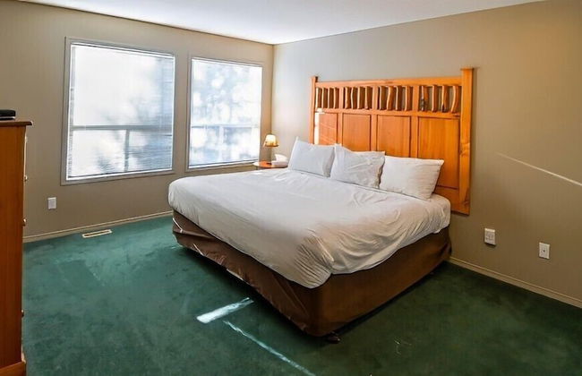 Polar Peak Lodges by Fernie Lodging CO - Photo 12