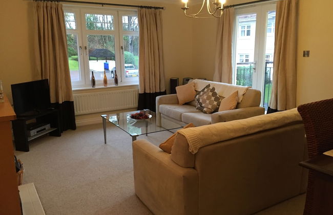 Turnberry Apartments - Photo 33