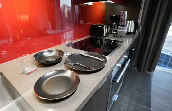 Lanterra Downtown Cn Tower - Photo 44