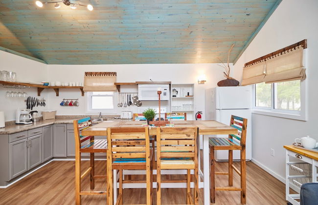 Lake Haven Beach Resort - Photo 32