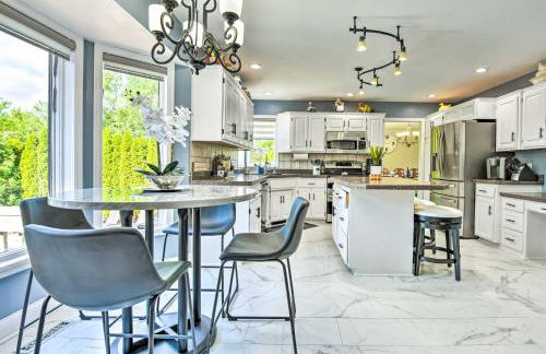 Pet-Friendly Maple Grove Gem with Private Yard! - Foto 11