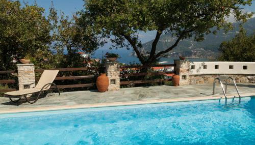 Skopelos luxurious villa "Aloupi" - Foto 3
