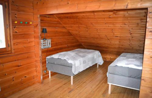 Chalet familial à Vagney + Jardin et Terrain de Bowling - Foto 23