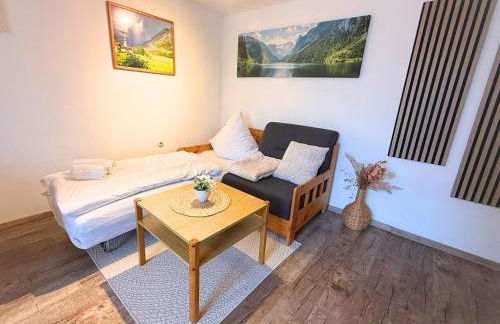 Haus Hindelang - 2 FeWos mit Zugspitzblick, inkl Königscard, gratis Parken & WLAN, Self Check-In, 5 Minuten ins Zentrum - Foto 24
