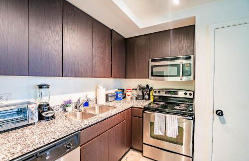 Relaxing 2BD - Central Downtown - Gym, Pool, Parking - Foto 24