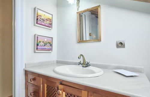 Casa Parbayón Encanto entre Jardines y Luz Natural - Foto 33