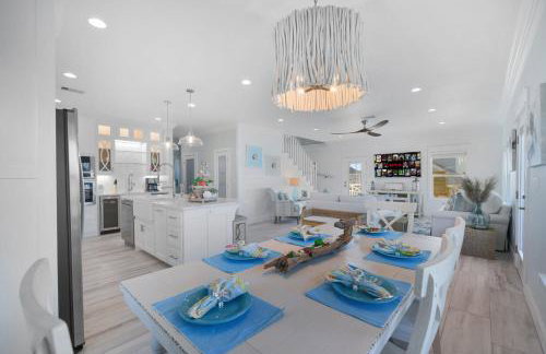 Near Beach Large Home Sleeps 22 BBQ Soaking Tub - Foto 11