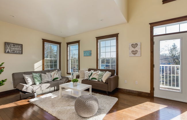 QuickStay Lake Simcoe Homestyle Cottage Private Beach - Foto 32