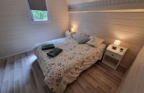 Les Chalets de SAUMUR, Piscine & Parc boisé, 100m du CadreNoir - Foto 45