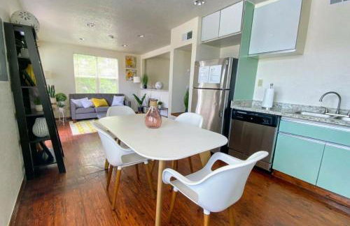 OU-Walk to Campus , Downtown ; Designer Studio - Foto 61