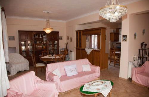 Lixouri Central Residence - Photo 13