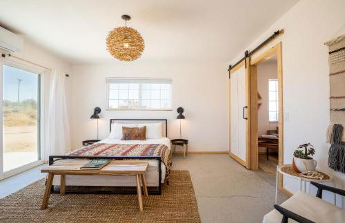 Flamingo Ranch - Dreamy Desert Design with Hot Tub home - Foto 15