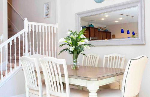 Luxury Family Villa 4 BR & Pool & BBQ at Solterra Resort - Foto 23