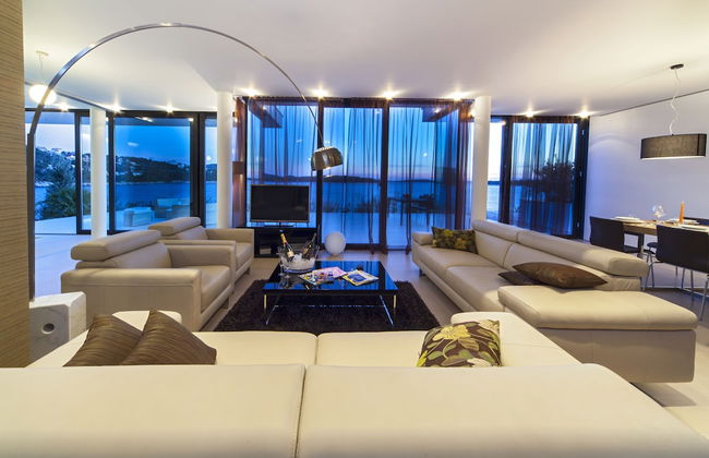 Golden Rays Luxury Villas - Foto 1