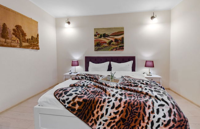 Piata Sfatului Studio - Foto 5