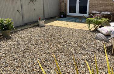 Tranquil 2-Bed Bungalow Near to Southwold - Photo 40