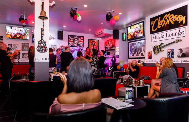 The Classroom Hotel - Foto 26