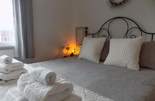 Three-Time Award Winning 1700's Grd 2 listed cottage near Stonehenge - Foto 32