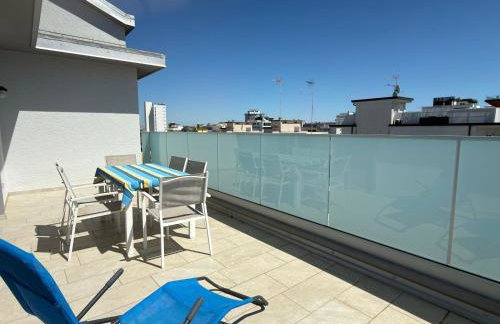 attico Lignano Sabbiadoro centralissimo-terrazza vista mare - Photo 8