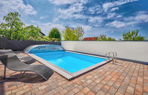 Beautiful Home In Dugo Selo - Foto 9