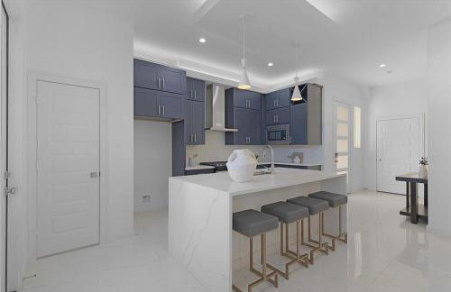 Modern 3 Story Home, Terrace, Galleria - Foto 12