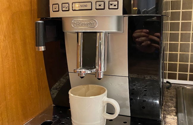 Studio - Sleeps 2 - Pets - Terrace - Parking - Photo 7