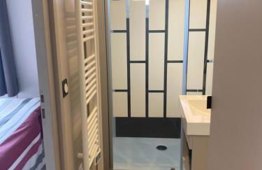 CHALET 10 chaleureux tout confort dans domaine avec Piscine au cœur des Landes bord de Lac avec plage aménagée - Foto 13