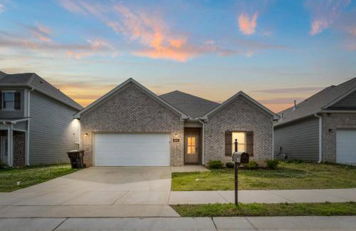 Modern 4BR Home with Game Room and Fire Pit - Near Downtown Cullman - Foto 6