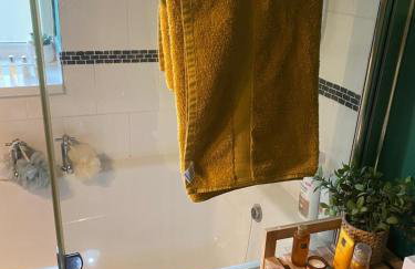 Large 3 bedroom home in the heart of Bingley - Foto 57