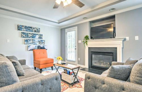 Welcoming Abode with Yard about 1 Mi to Dtwn Apex! - Foto 4