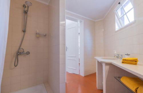 Estoril Haven - Photo 30