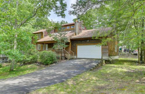 Bushkill Home with Access to Pools and Tennis Courts! - Photo 34