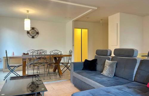 L'appartement Michelet - Parking privé et gratuit - 2km Cité Médiévale - Foto 16