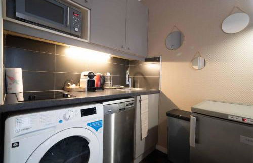 Paris Porte de Versailles Cosy Lodge 2 Appart hôtel parking wifi 4 pers - Foto 15