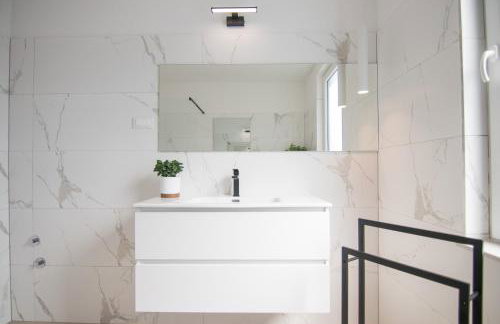 Villa Ancora, Luxury Villa with Pool - Photo 22