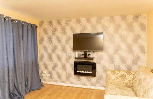 2 bed flat near Livingston North Station - Foto 18