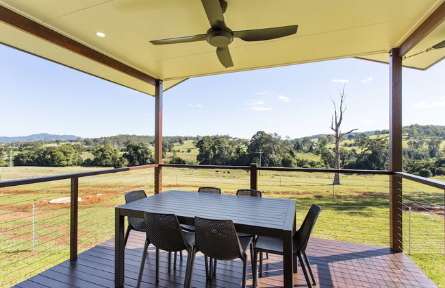 Valley Cabins By The Creek - Photo 16