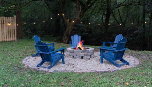 Wizard House + Hot Tub, Private Creek, Large Yard - Foto 4