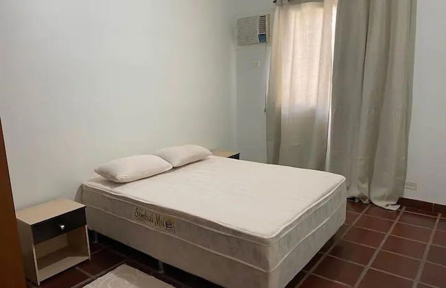 Apto na Enseada a 50 metros da praia - Foto 3